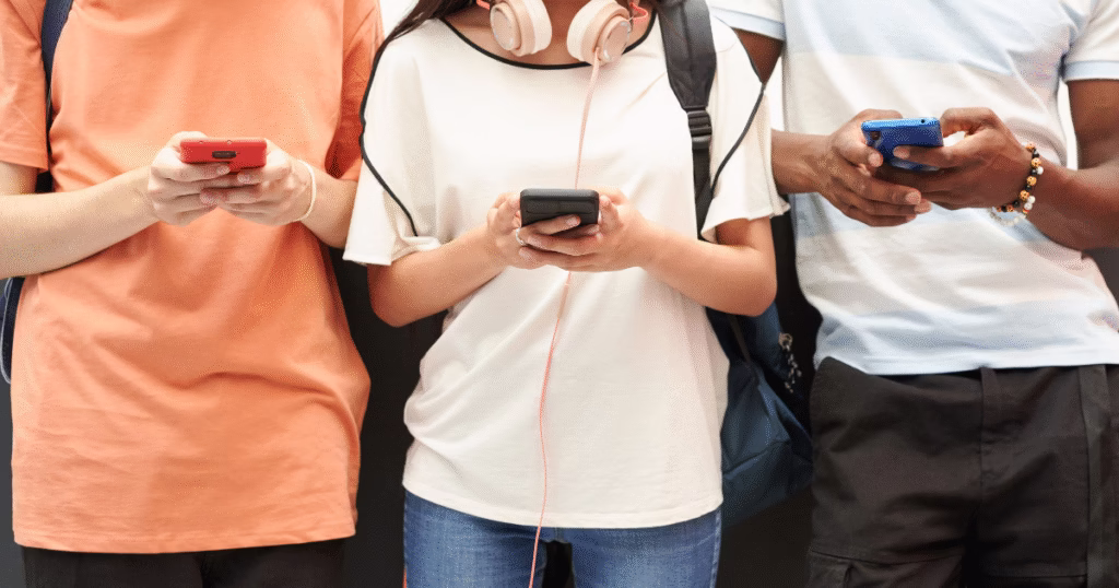 Gen Z, booking entertainment for Gen Z, Gen Z mobile devices